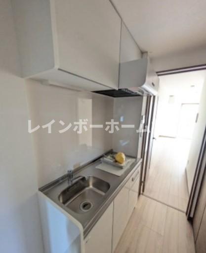 キッチン　同貸主。参考写真。