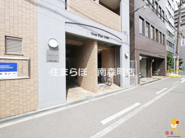 エントランス　共用部の印象も大切に