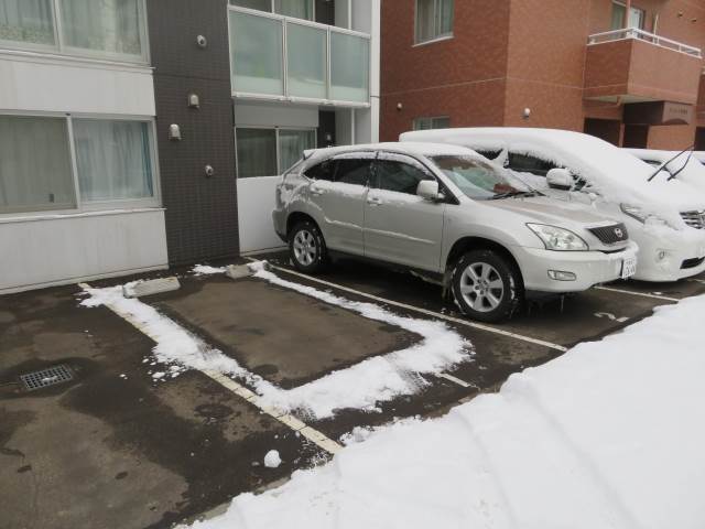 駐車場　専用駐車場スペース♪