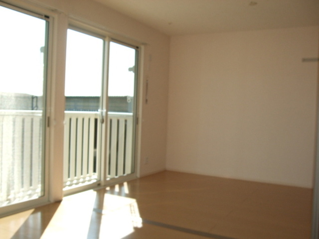 居室・リビング　南側洋室