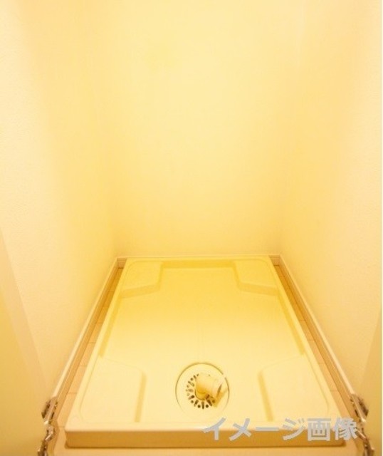 洗面設備　洗濯機置き場