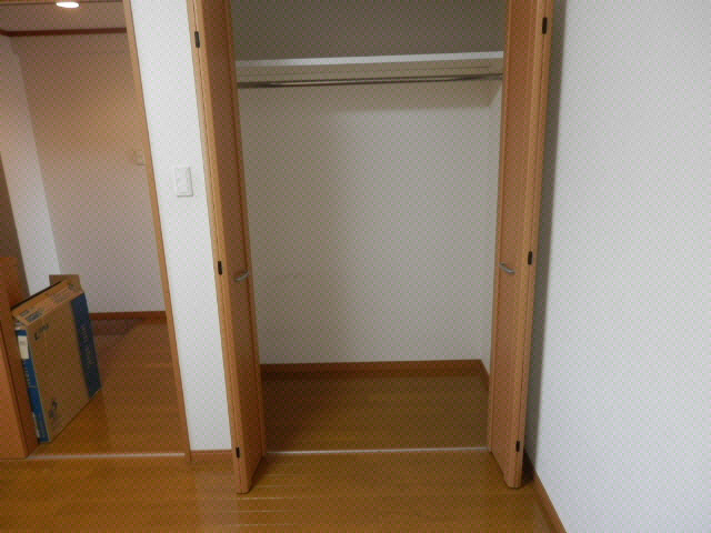 収納　クローゼット