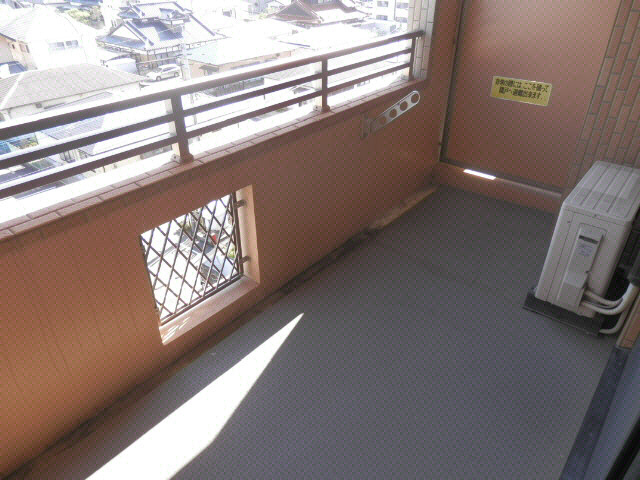 バルコニー　バルコニー
