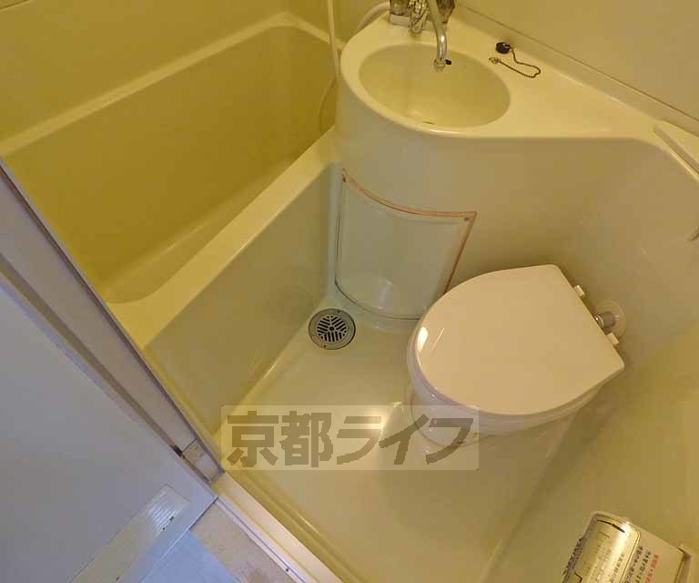 バス・シャワールーム　ユニットバスです。