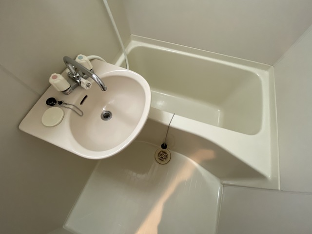 バス・シャワールーム　疲れをリフレッシュ