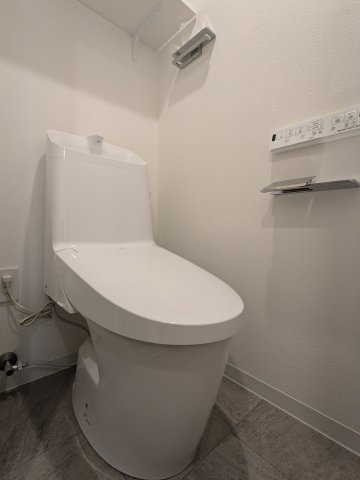 トイレ　落ち着いたトイレです