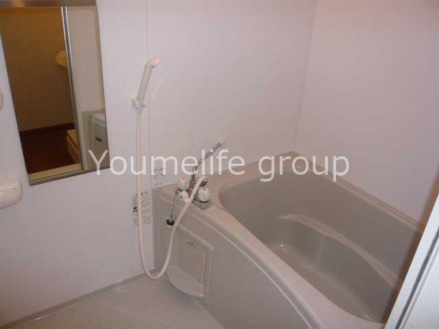 バス・シャワールーム　別部屋参考写真