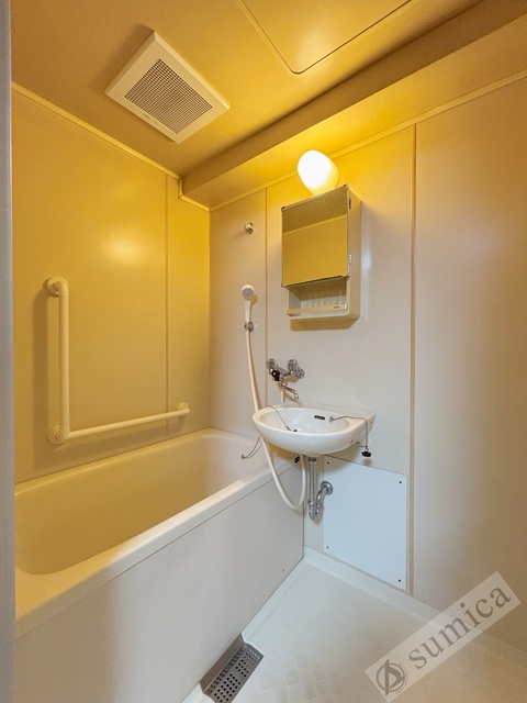 バス・シャワールーム　セパレートタイプでゆったりバスライフ♪♪