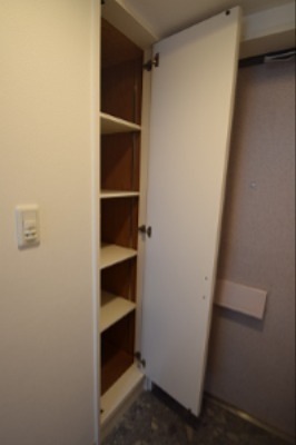 収納　別室参照