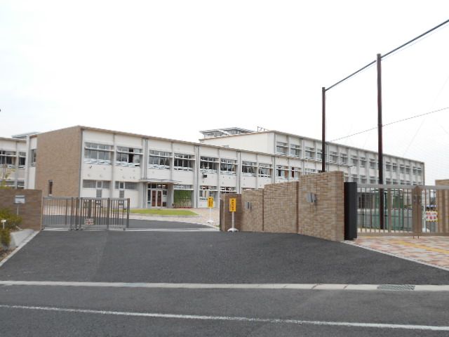 小学校　豊田市立 浄水北小学校（小学校）まで427m