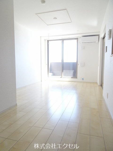 居室・リビング　ゆったりしたリビングです。