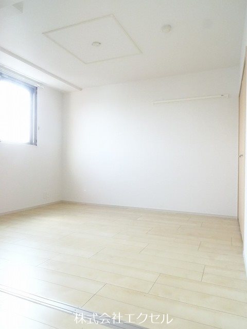 その他部屋・スペース　フローリングの室内です。
