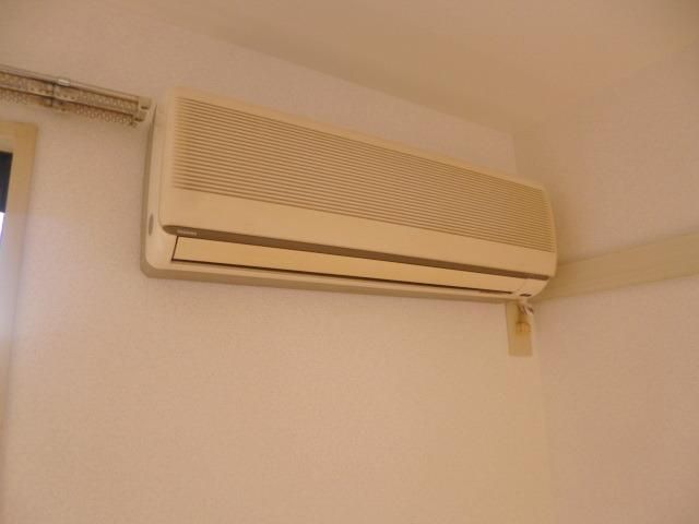 その他　★エアコンついてます★