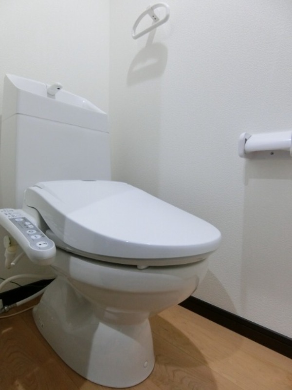 トイレ　図面と現状に相違がある場合には現状を優先