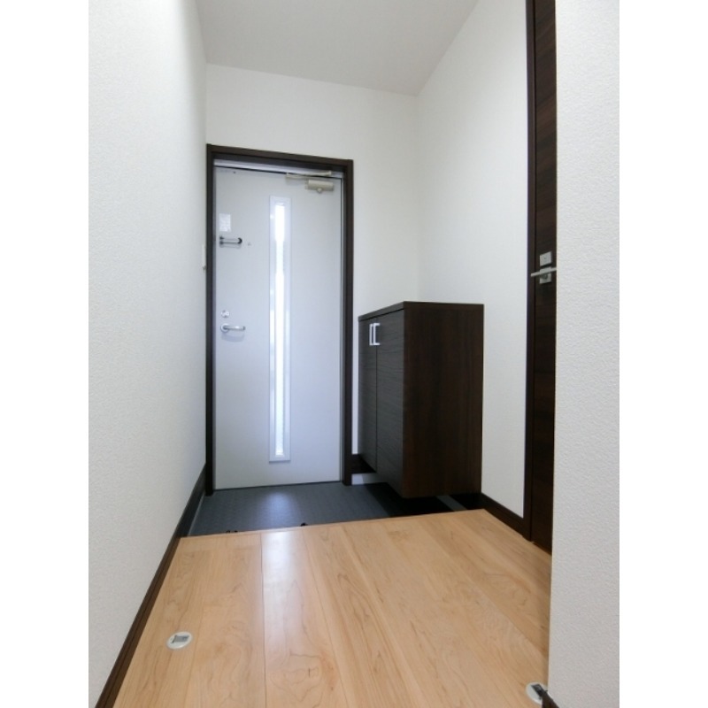 玄関　図面と現状に相違がある場合には現状を優先