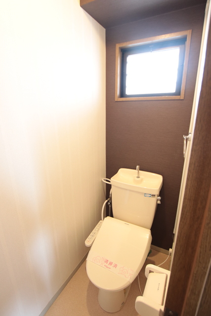 トイレ　快適に使用できる温水洗浄便座★