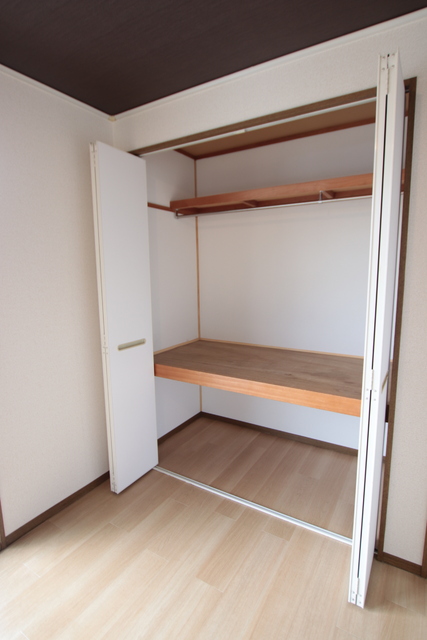収納　洋室の収納★