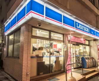 コンビニ　ローソン新宿下宮比町店（コンビニ）まで80m
