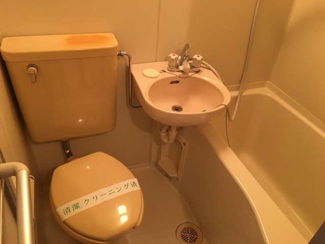 バス・シャワールーム