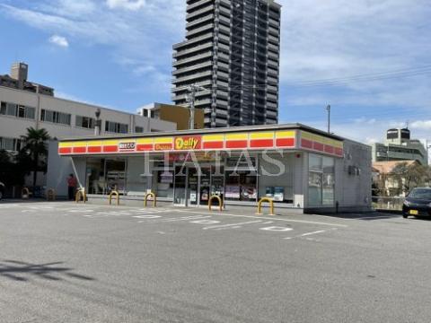 コンビニ　デイリーヤマザキ　安城相生町店（コンビニ）まで300m