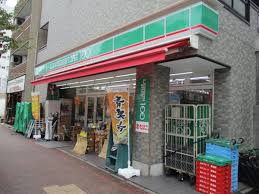 コンビニ　ローソンストア100両国店（コンビニ）まで145m