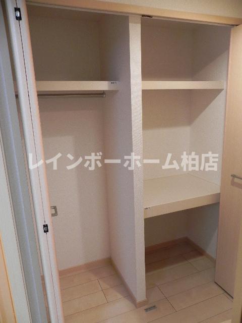 収納　たっぷりとした収納スペースです