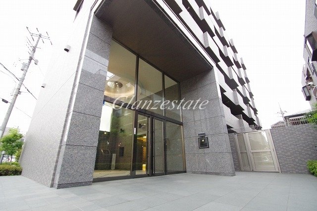 建物外観　☆存在感を放つ外観☆