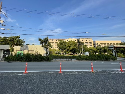 病院　大阪府立急性期・総合医療センター（病院）まで2556m