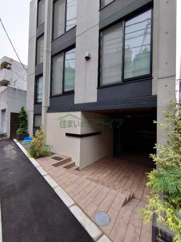 エントランス　GREEN　COURT中野