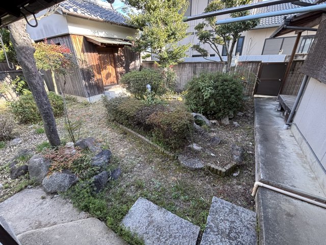 庭　お庭の付いた物件です