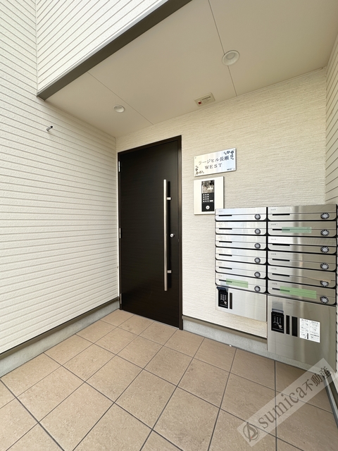 その他共有部分　外出時も安心な宅配ボックス完備♪