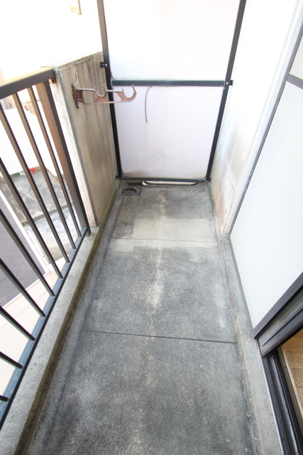 バルコニー　同間取の別室参考写真です。