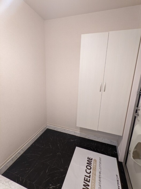 玄関　図面と現状に相違がある場合には現状を優先