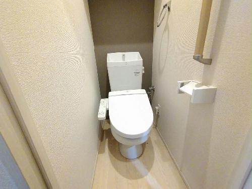 トイレ　温水便座付き♪