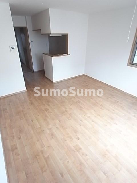 その他部屋・スペース　広くて明るい寝室