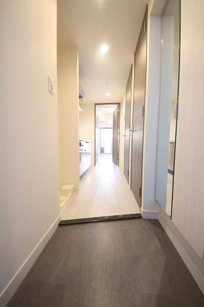 玄関　プレサンス海老江ジャルダン