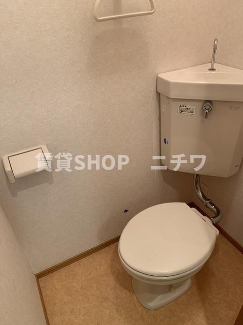 トイレ　別部屋同タイプの参考写真です。