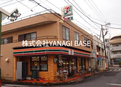 コンビニ　セブンイレブン 藤沢本鵠沼2丁目店（コンビニ）まで713m