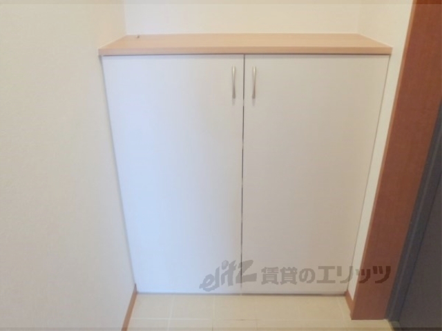 収納　下駄箱