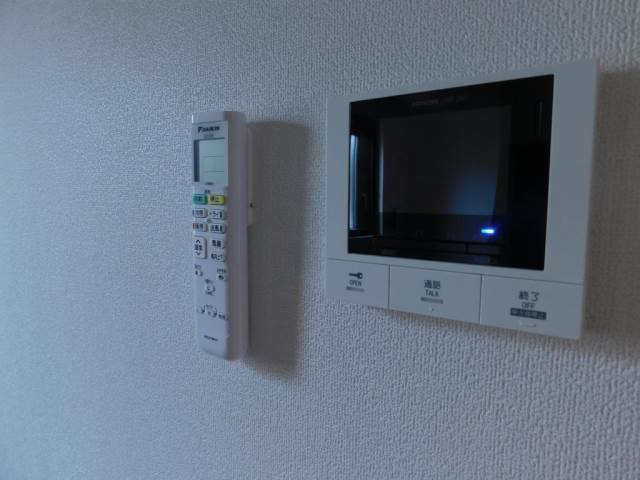 セキュリティ　テレビモニター付きインターホンで安心☆