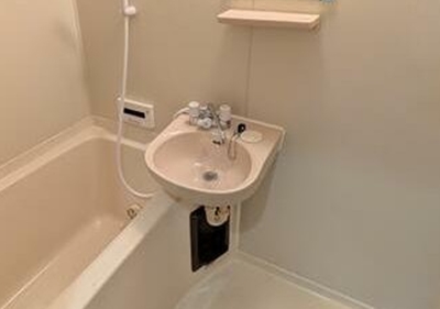 洗面設備　身支度に便利な洗面台です♪