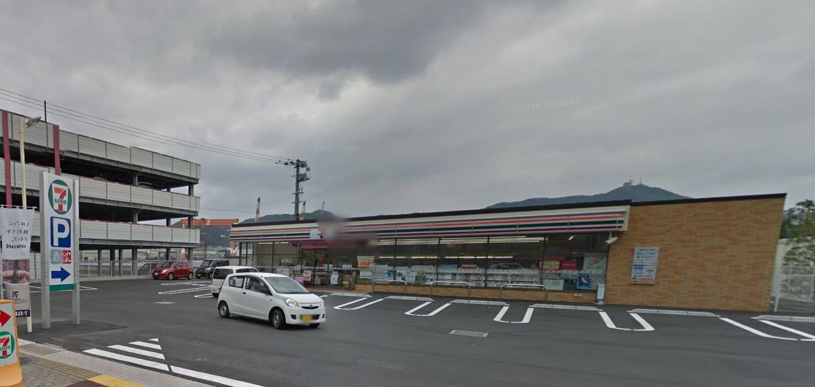 コンビニ　セブンイレブン 長崎古河町店（コンビニ）まで376m