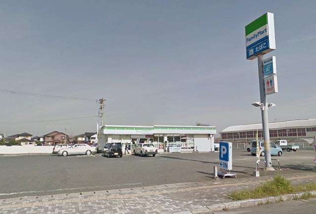 コンビニ　ファミリーマート直方菜の花大橋西店（コンビニ）まで500m