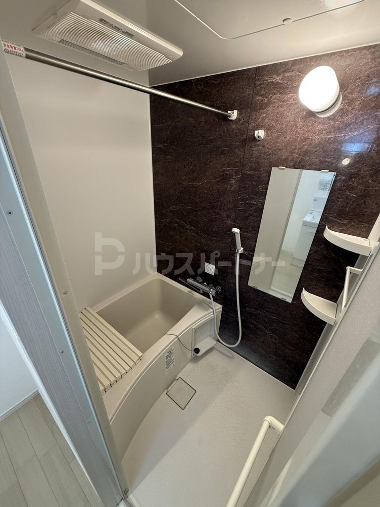 バス・シャワールーム　バルコニー