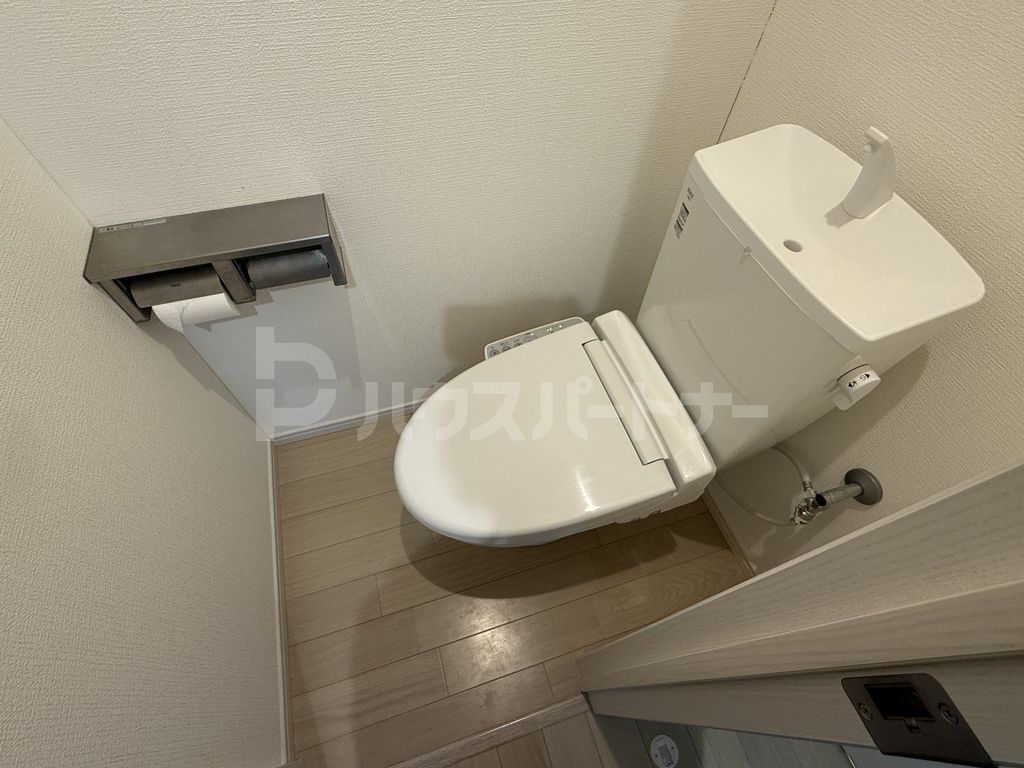 トイレ　トイレ