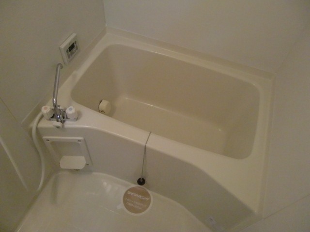 バス・シャワールーム　日々の疲れを癒すお風呂付です