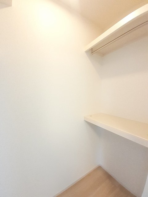 収納　ウォークインクローゼット