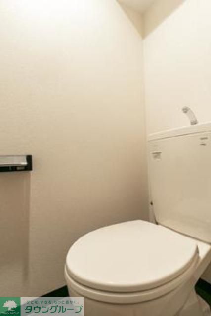 トイレ　※写真は同タイプ住戸です。