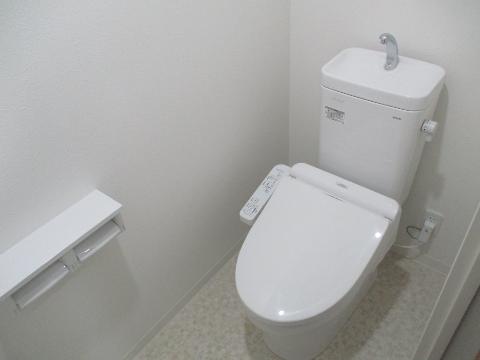トイレ　シャワー付トイレ