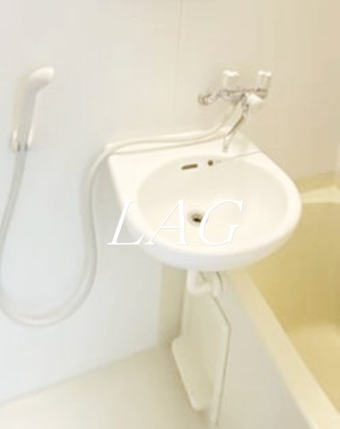 洗面設備　洗面台です。